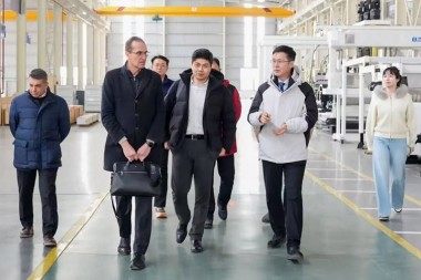 Bashkëpunoni për Zhvillim, Bashkëpunoni Globalisht – Drejtori Ekzekutiv i Piovan Global viziton Jwell Machinery